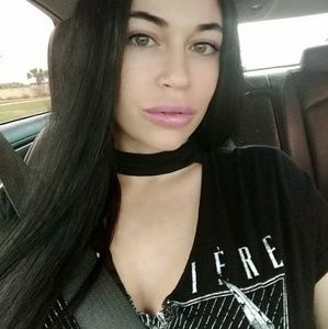 Meet your Posher, Aryana